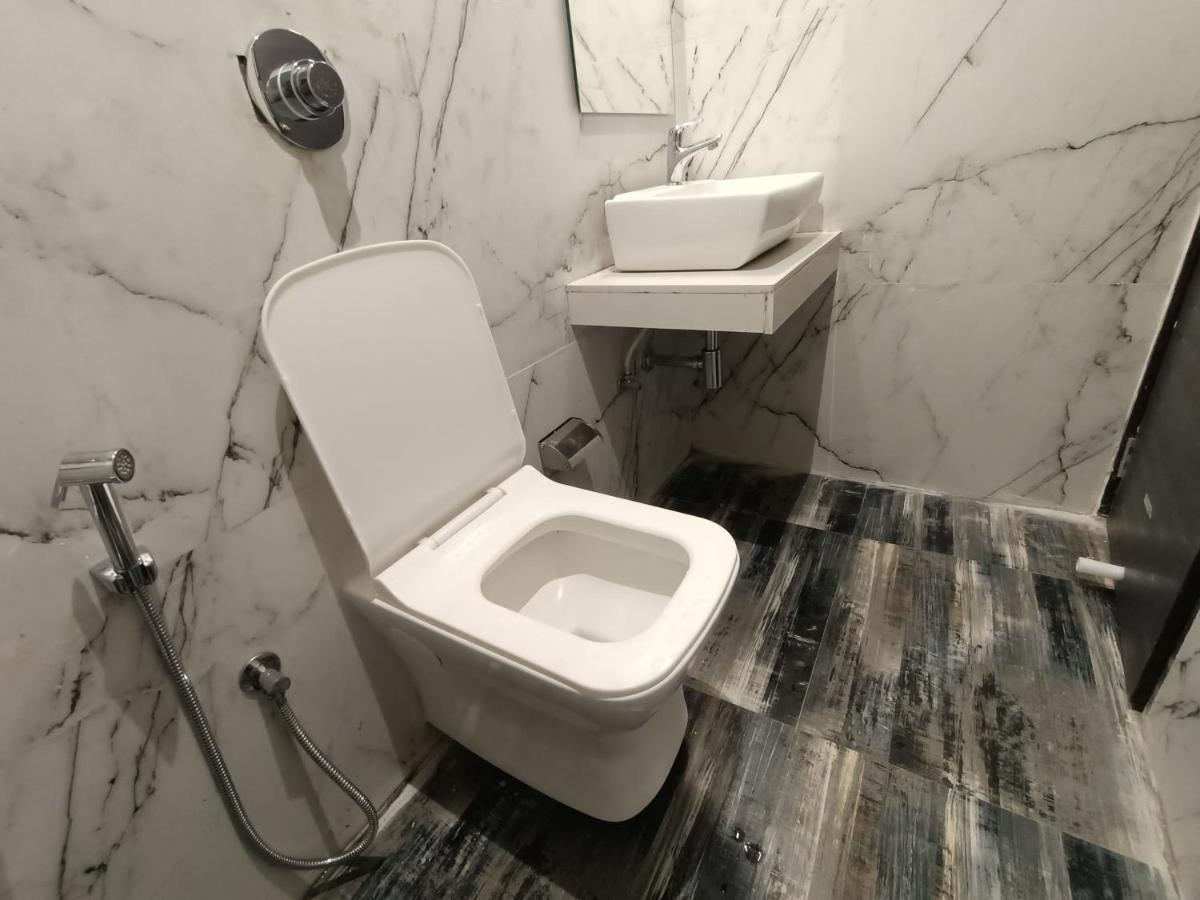 Hotel Classio Andheri - Near Dn Nagar Metro Station Mumbai Eksteriør bilde